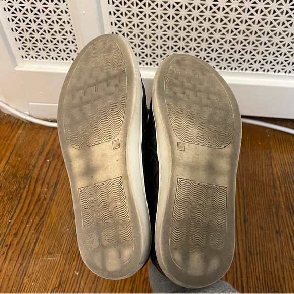 Ecentrcq Black slip on sneaker loafer quilted pattern slippers loafers sneakers - Picture 6 of 7